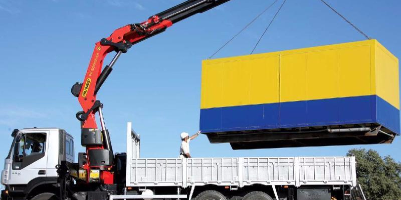 設備吊裝公司哪家好？  設備吊裝要注意哪些安全事項。